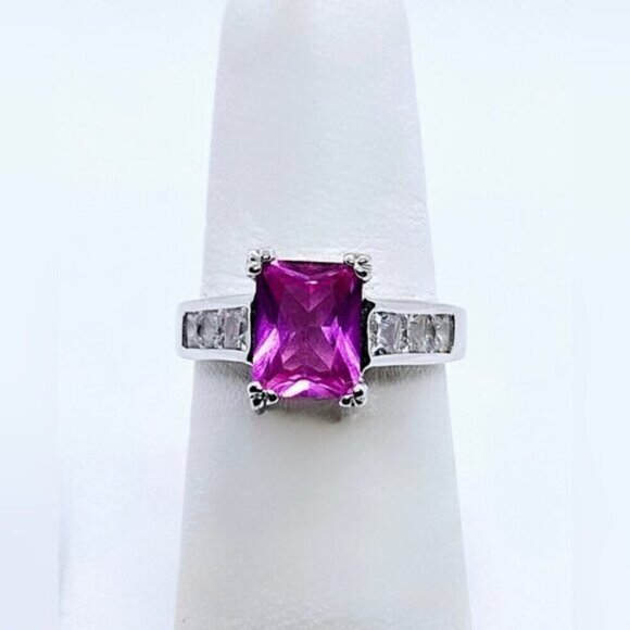 Hot Pink Cubic Zirconia Silver Tone Fashion Ring - Picture 5 of 8